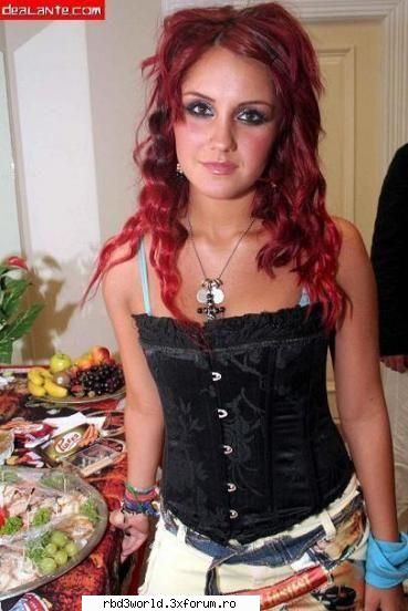 ce par are aiki :rotfl: poze dulce maria